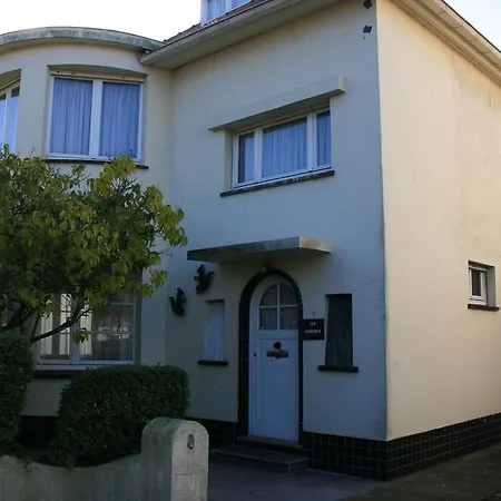 Holiday home Les Ecureuils *